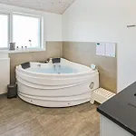 Four-bedroom In * 诺德堡