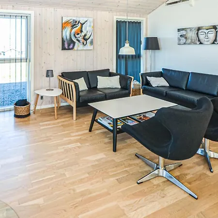 4 Roms Flott Hjem I Nordborg *